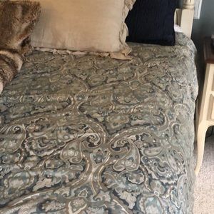 Pottery barn duvet cover.